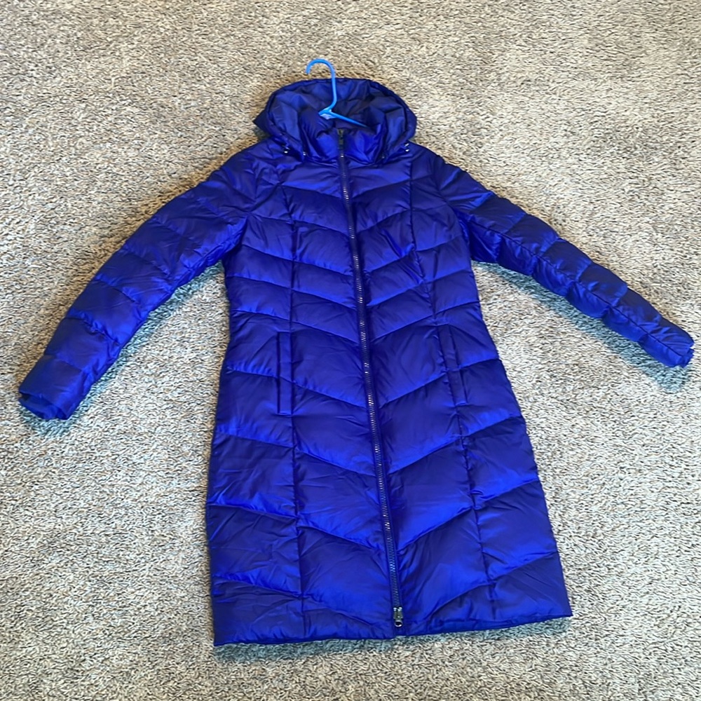 Lands' End Women's Long Down Quilted Hooded Puffer Coat - Size Small